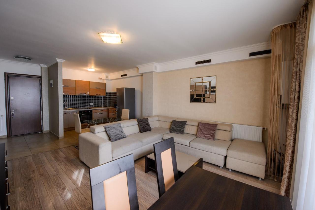 Lake Apartments Solid Мамая Екстер'єр фото